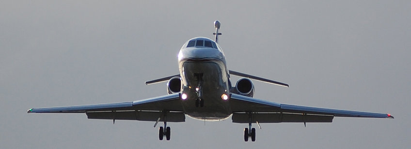 Anreise mit Flugzeug Anreise mit Flugzeug
